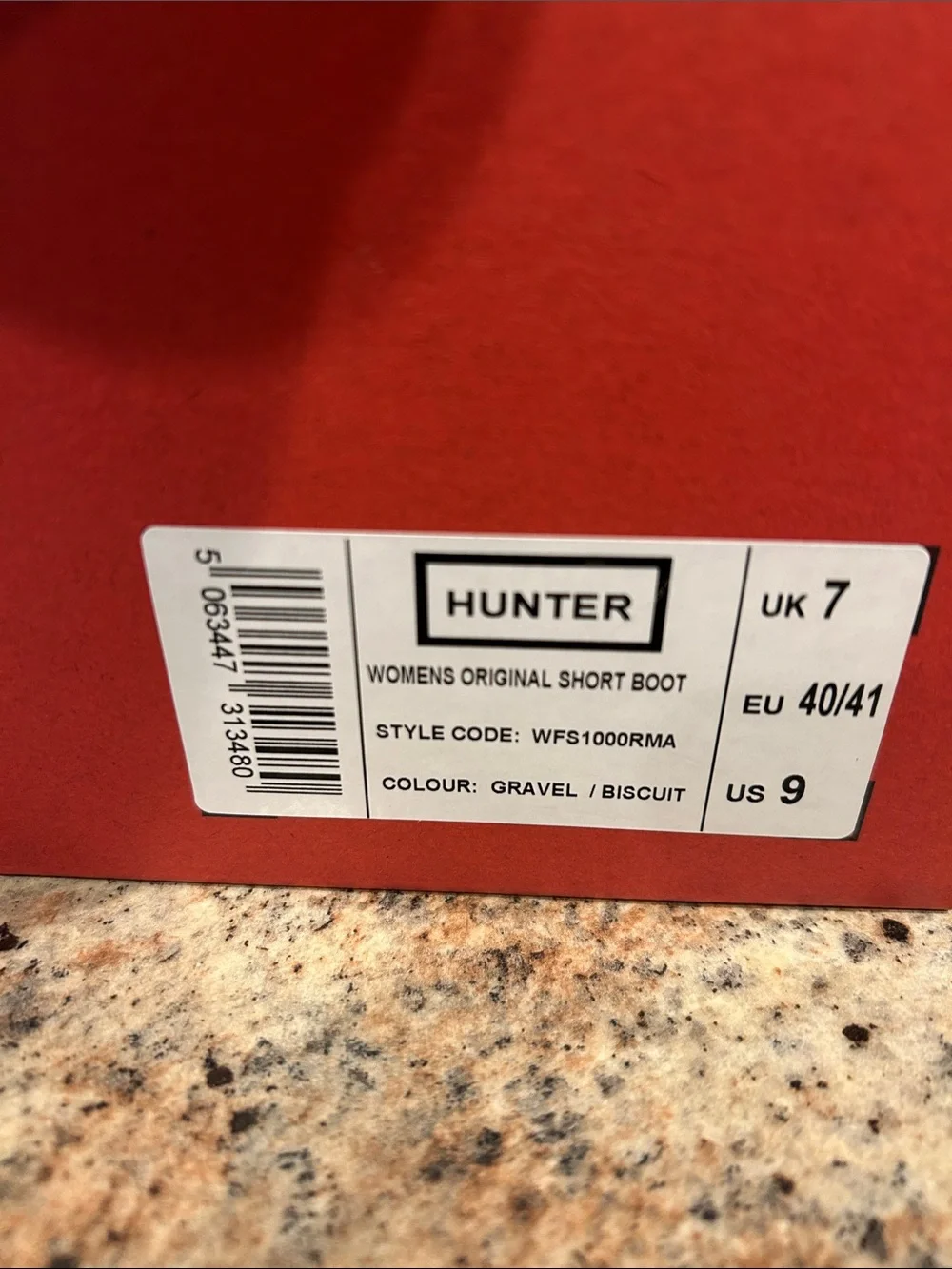 *New*Hunter Short Rain Boot in Gravel/Biscuit-  US size 9